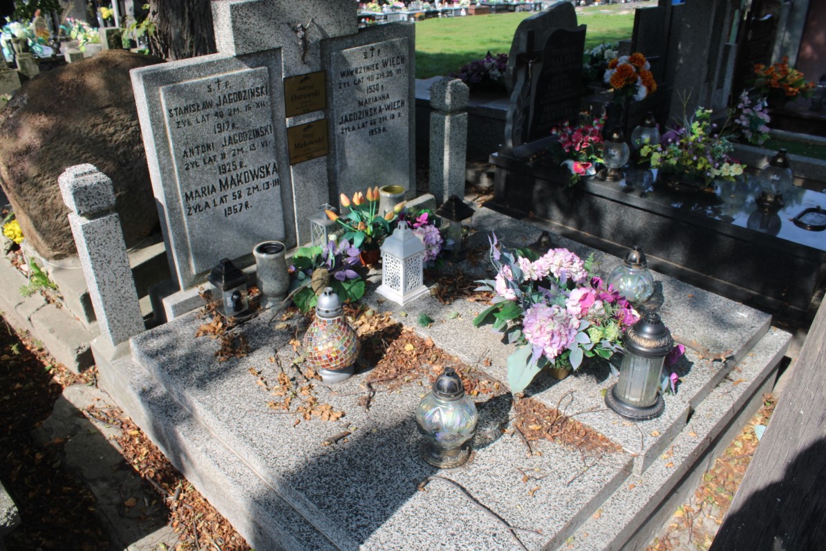 Stanisław Jagodziński Pęcice - Grobonet - Wyszukiwarka osób pochowanych