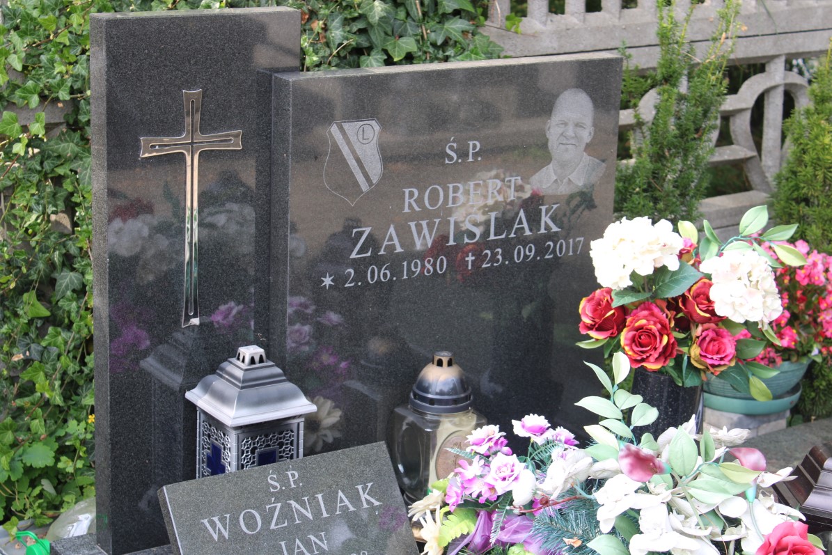 Grób Robert Zawiślak